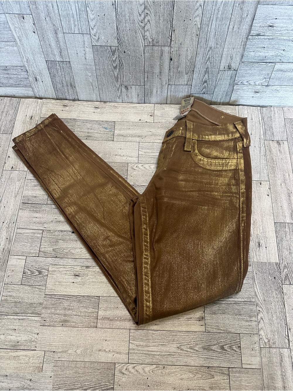 Authentic! True Religion Metallic gold brushed Skinny Jeans size 27